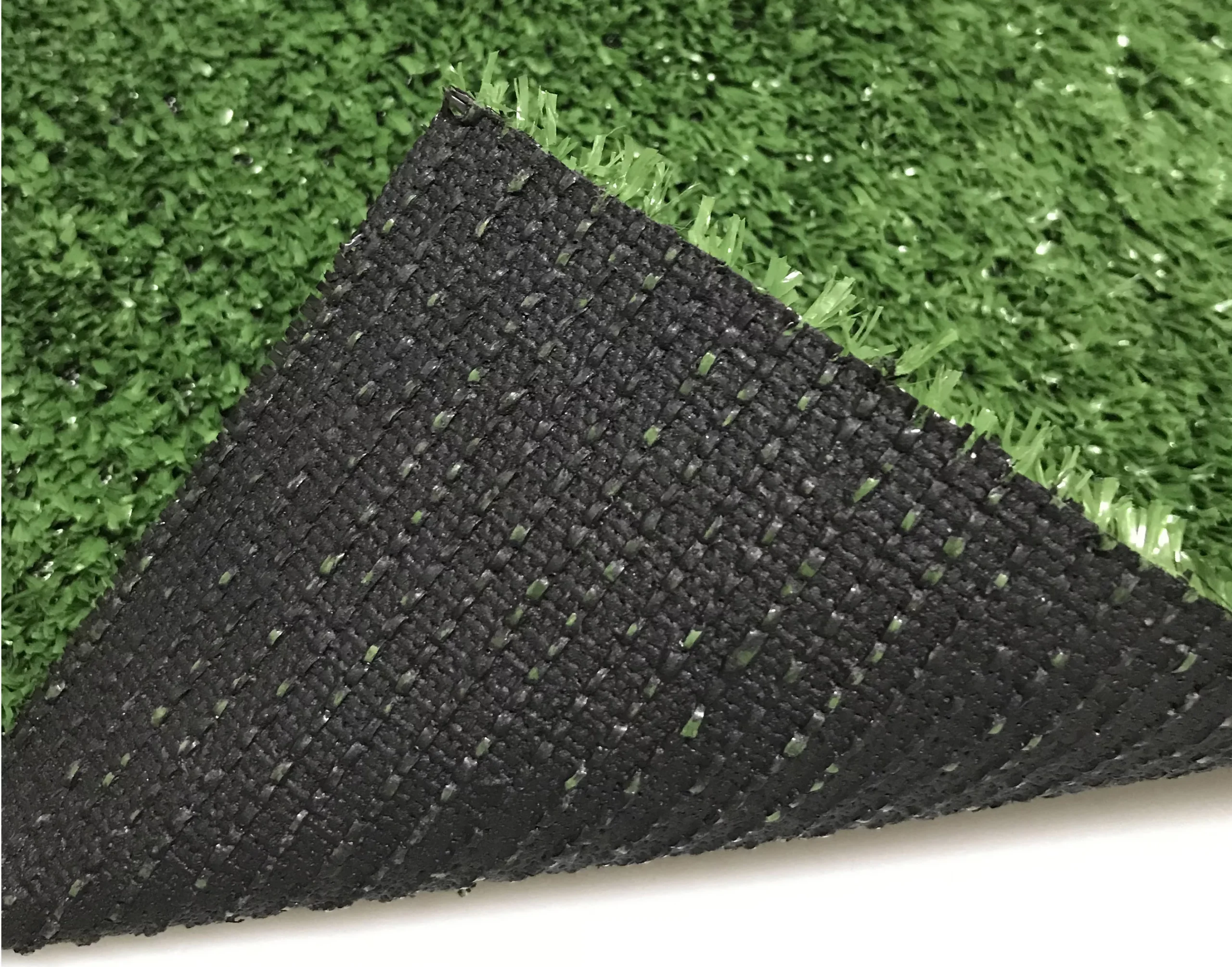 Boronia Artificial Grass (L)4m (W)2m (T)7mm 5 Boronia Artificial Grass (L)4m (W)2m (T)7mm - Image 3