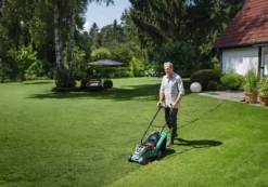Bosch Rotak 320ER Corded Rotary Lawnmower -Garden Store bosch rotak 320er corded rotary lawnmower3165140724289 01i