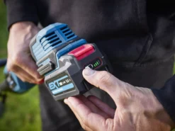 Erbauer 300mm Cordless Grass Trimmer EGT18-Li - KIT 23 Erbauer 300mm Cordless Grass Trimmer EGT18-Li - KIT -Garden Store erbauer 300mm cordless grass trimmer egt18 li kit3663602418245 30i