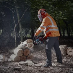 Erbauer ECSP41 41cc 400mm Petrol Chainsaw 17 Erbauer ECSP41 41cc 400mm Petrol Chainsaw -Garden Store erbauer ecsp41 41cc 400mm petrol chainsaw5059340255897 01i