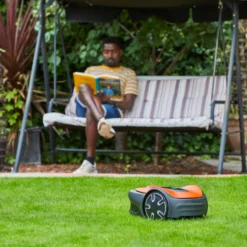 Flymo Easilife Go 250 Cordless Robotic Lawnmower 11 Flymo Easilife Go 250 Cordless Robotic Lawnmower -Garden Store flymo easilife go 250 cordless robotic lawnmower7392930545144 01i bq