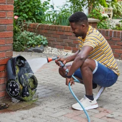 Flymo Easilife Go 250 Cordless Robotic Lawnmower 13 Flymo Easilife Go 250 Cordless Robotic Lawnmower -Garden Store flymo easilife go 250 cordless robotic lawnmower7392930545144 04i bq