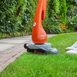 Flymo EasiTrim 250 18V 250mm Cordless Grass Trimmer 21 Flymo EasiTrim 250 18V 250mm Cordless Grass Trimmer -Garden Store flymo easitrim 250 18v 250mm cordless grass trimmer7392930760943 06i bq