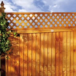 Forest Garden Diamond European Softwood Trellis Panel (W)32cm X (H)183cm 7 Forest Garden Diamond European Softwood Trellis Panel (W)32cm X (H)183cm -Garden Store forest garden diamond european softwood trellis panel w 32cm x h 183cm5013053173459 02bq