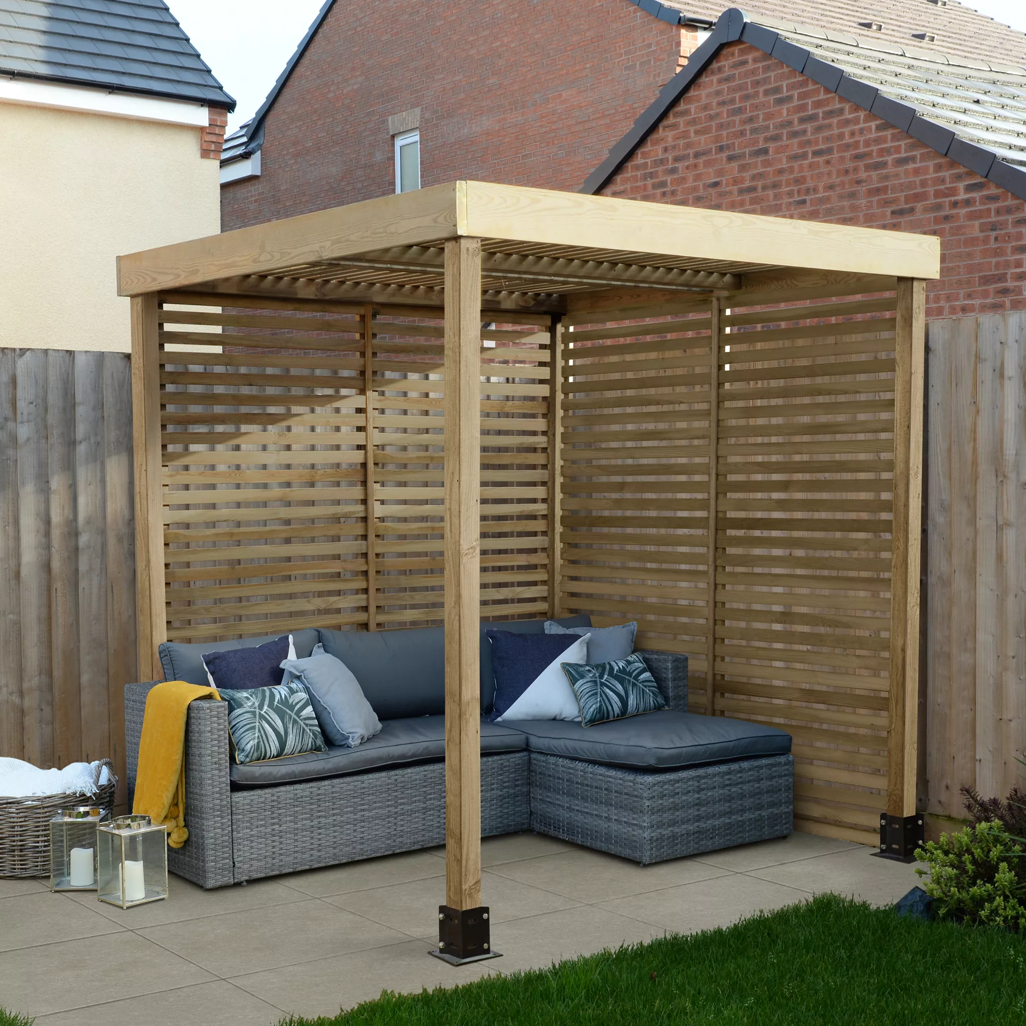 Forest Garden Modular Square Pergola, (H)2045mm (W)1970mm With 2 Pairs Of Screens 3 Forest Garden Modular Square Pergola, (H)2045mm (W)1970mm With 2 Pairs Of Screens