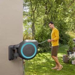 Gardena Rollup XL Wall-mounted Auto Hose Pipe Set (L)35m -Garden Store gardena rollup xl wall mounted auto hose pipe set l 35m4078500052061 01i bq