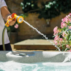 Hozelock 5 Function Hose Spray Gun -Garden Store hozelock 5 function hose spray gun5010646062978 03i bq