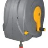 Hozelock Wall-mounted Hose Pipe Set (L)40m -Garden Store hozelock wall mounted hose pipe set l 40m5010646034135 01bq