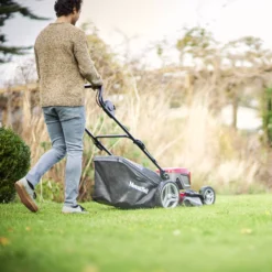 Mountfield Freedom500 Empress 46 Li Kit Cordless 48V Rotary Lawnmower -Garden Store mountfield freedom500 empress 46 li kit cordless 48v rotary lawnmower8008984854352 02i bq
