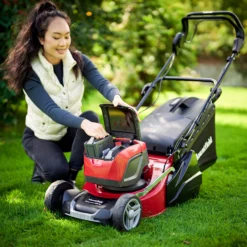 Mountfield Freedom500 Range Empress 41 R Li Kit / 299439073/M22 Cordless 48V Rotary Lawnmower -Garden Store mountfield freedom500 range empress 41 r li kit 299439073 m22 cordless 48v rotary lawnmower8008984851429 22c