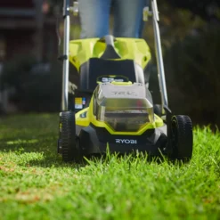 Ryobi ONE+ RLM18X33B50B Cordless 18V Rotary Lawnmower 13 Ryobi ONE+ RLM18X33B50B Cordless 18V Rotary Lawnmower -Garden Store ryobi one rlm18x33b50b cordless 18v rotary lawnmower4892210185860 05i bq