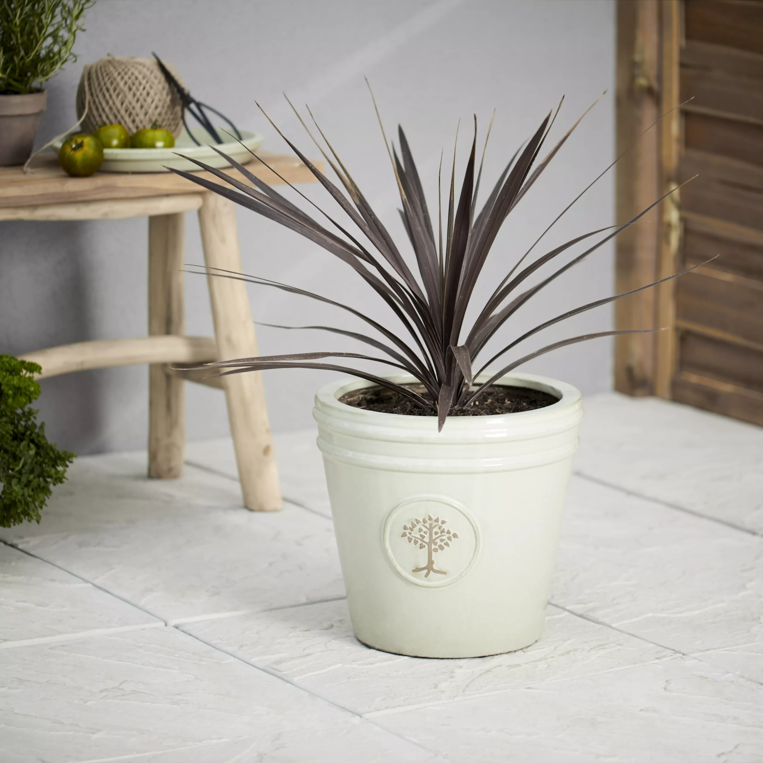 Verve Barcău Olive Ceramic Circular Plant Pot (Dia)32cm 5 Verve Barcău Olive Ceramic Circular Plant Pot (Dia)32cm - Image 3