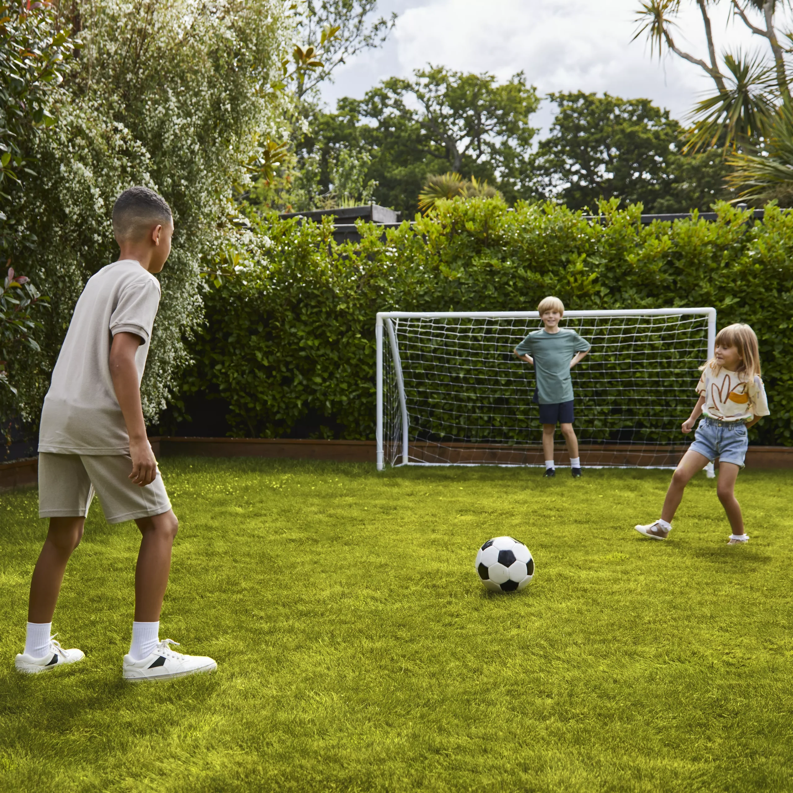 Verve Family & Sports Grass Seeds, 5kg 12 Verve Family & Sports Grass Seeds, 5kg - Image 10