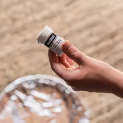 Westland Garage & Loft Wasp Insect & Pest Fumigator 0.05g -Garden Store westland garage loft wasp insect pest fumigator 0 05g5023377013812 02i bq